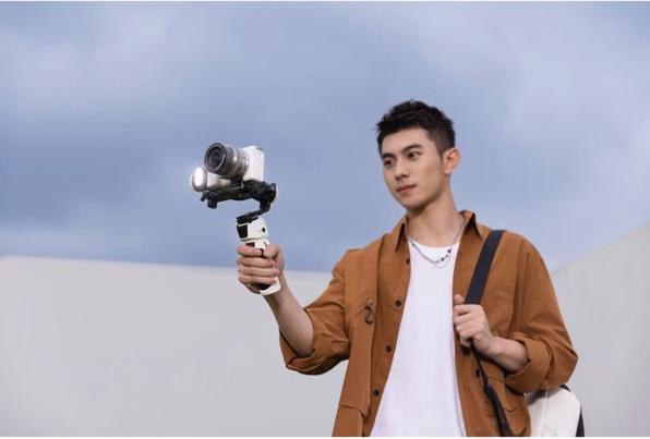 Produktbild Zhiyun Crane M3S (Spiegelreflexkamera, Systemkamera, 2.50 kg)