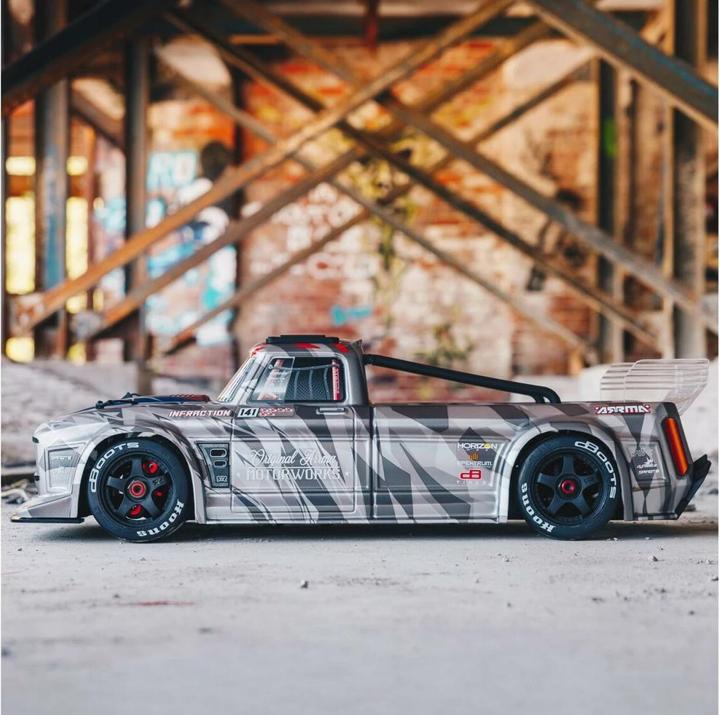 Produktbild Arrma Race Truck Infraction V2 (RTR Ready-to-Run)