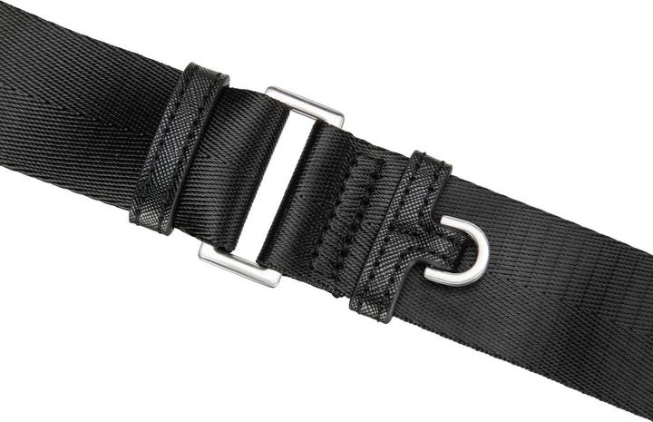 Actual product image Guess 2673654