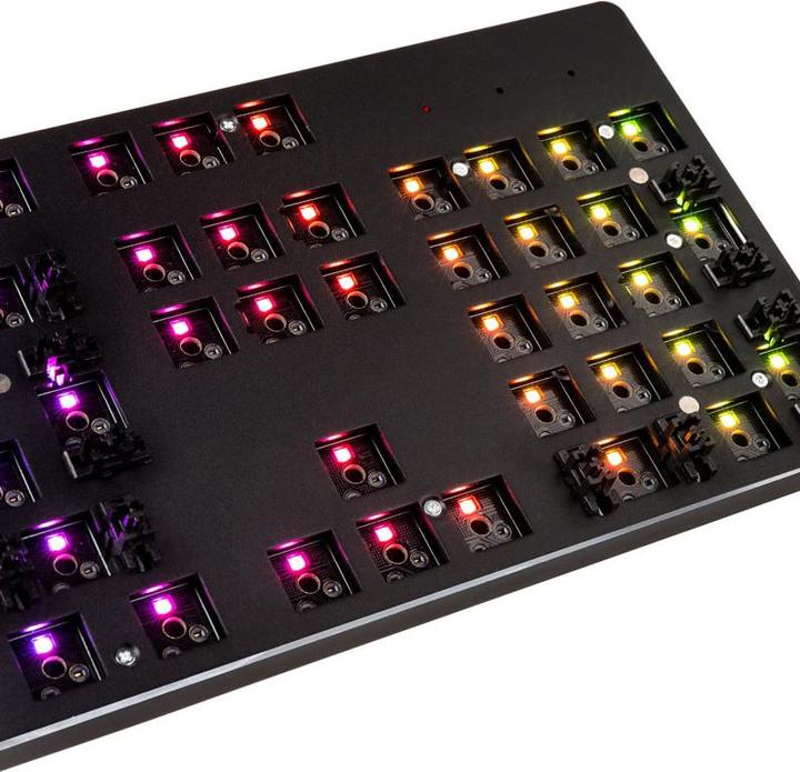 Actual product image Glorious PC Gaming Race Gmmk (DE, Cable)