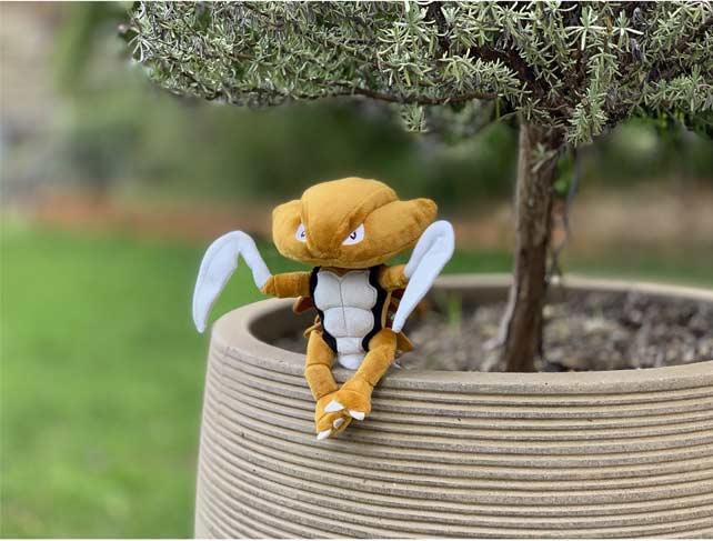Actual product image Pokémon Kabutops Sitting Cuties Plush - 12.5 cm (12.50 cm)