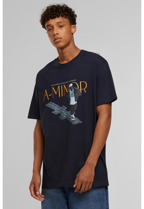 Actual product image Urban Classics Upscale A-Minor Oversize Tee - 178337 (L)