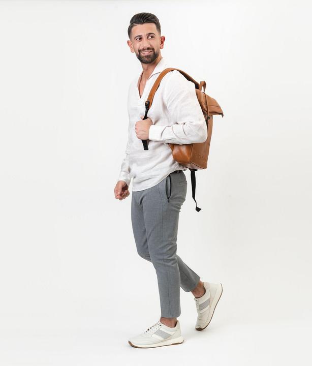 Actual product image Farmhood Memphis backpack leather 41 cm laptop compartment (13 l)
