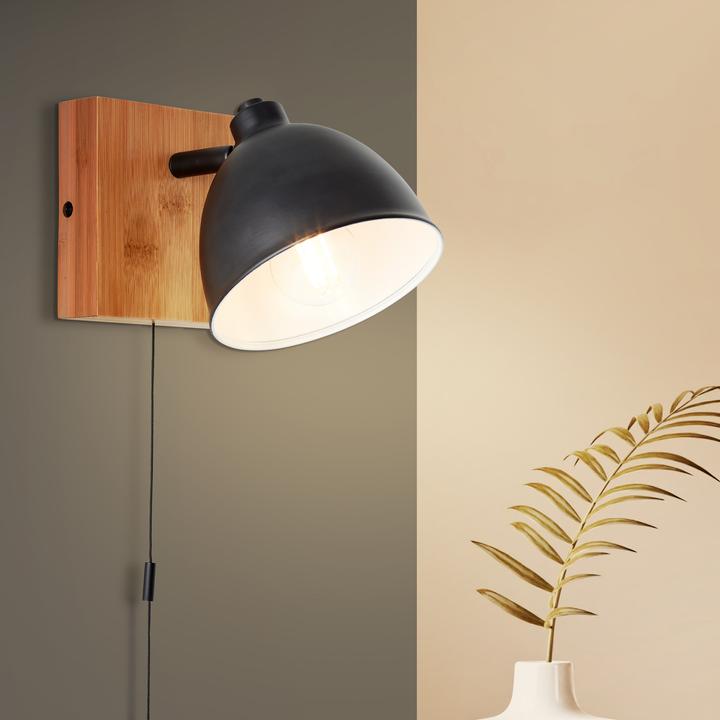 Actual product image Brilliant Celia Wall Lamp matt black/bamboo Metal/bamboo Pull Switch 1x D4 (E14)