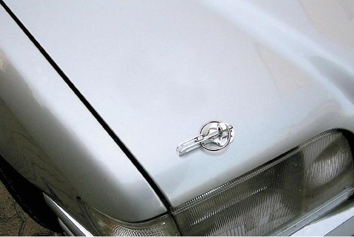 Produktbild Lampa Motorsport-Haubenhalter
