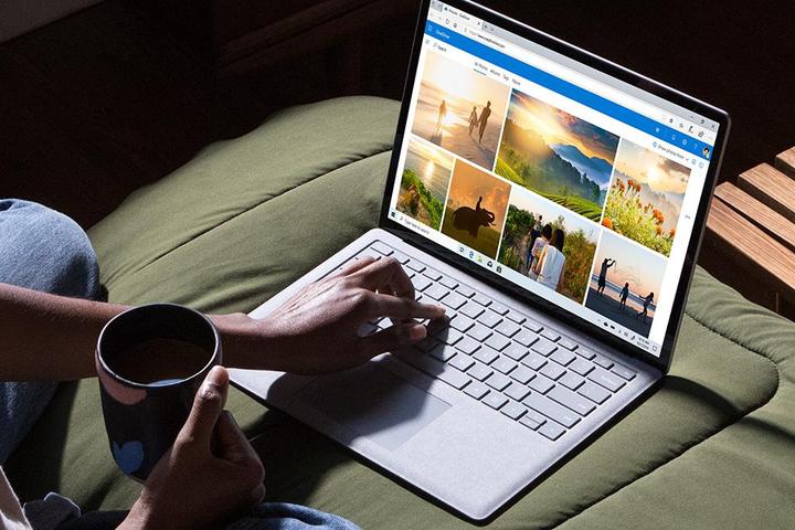 Image du produit Microsoft Surface Laptop 3 (13.50", Intel Core i5-1035G7, 8 Go, 256 Go)