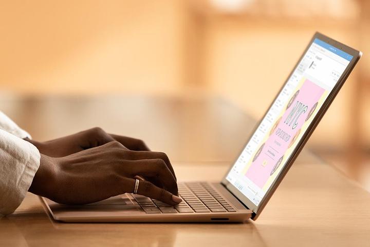Produktbild Microsoft Surface Laptop 3 (13.50", Intel Core i5-1035G7, 8 GB, 256 GB, CH)