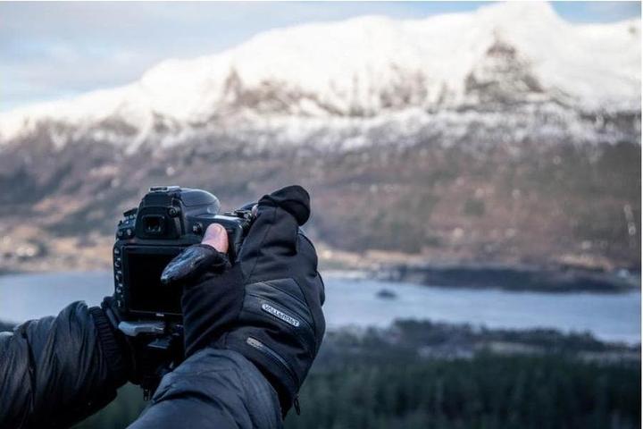 Actual product image Vallerret Gloves Markhof Pro V3 S (Various)