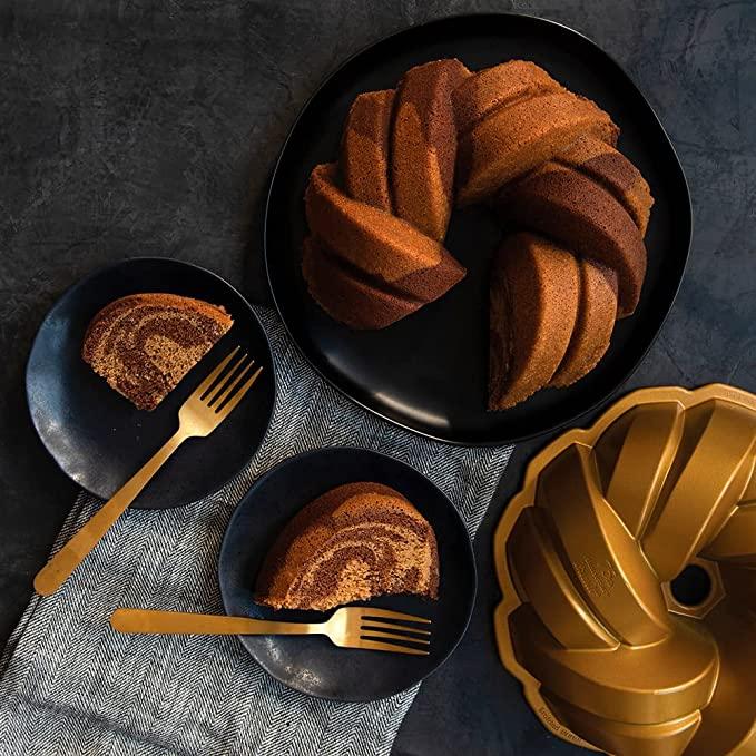 Actual product image Nordic Ware - 75th Anniversary Braided Bundt Pan (27 cm)