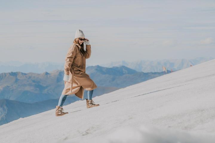 Actual product image Be Lenka 's winter boots snowfox (38)