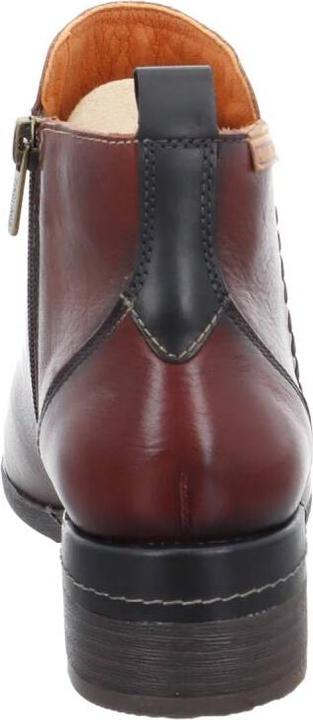 Actual product image Pikolinos Malaga (39)