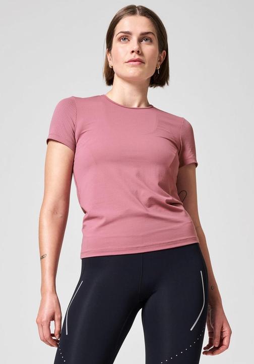 Actual product image CASALL Essential T-Shirt mit Mesh-Detail (40)