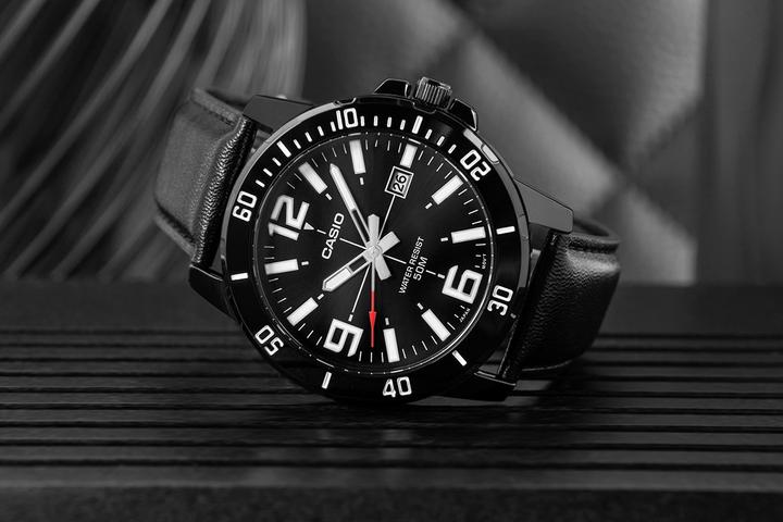 Actual product image Casio Collection
