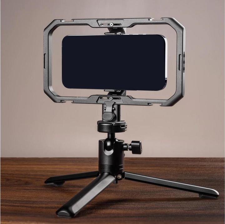 Actual product image SmallRig H11 quick-release adapter (Acra), accessory type camera