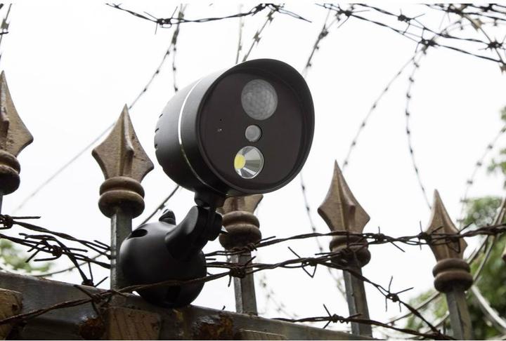 Image du produit Technaxx Caméra de surveillance HD pour l'extérieur avec lampe LED TX 106 (1280 x 720 pixels)