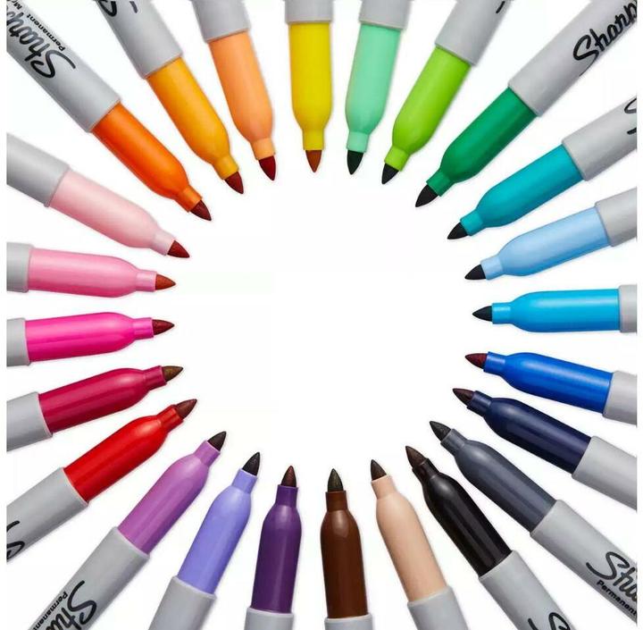 Immagine prodotto Sharpie Feiner Permanentmarker (Nero, 1 mm, 1 x)