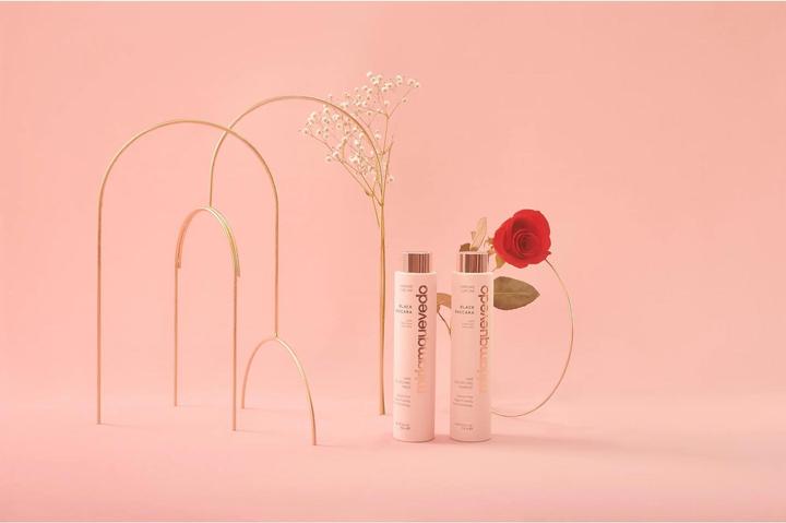Produktbild Miriam Quevedo Black Baccara Multiplying (250 ml, Flüssiges Shampoo)
