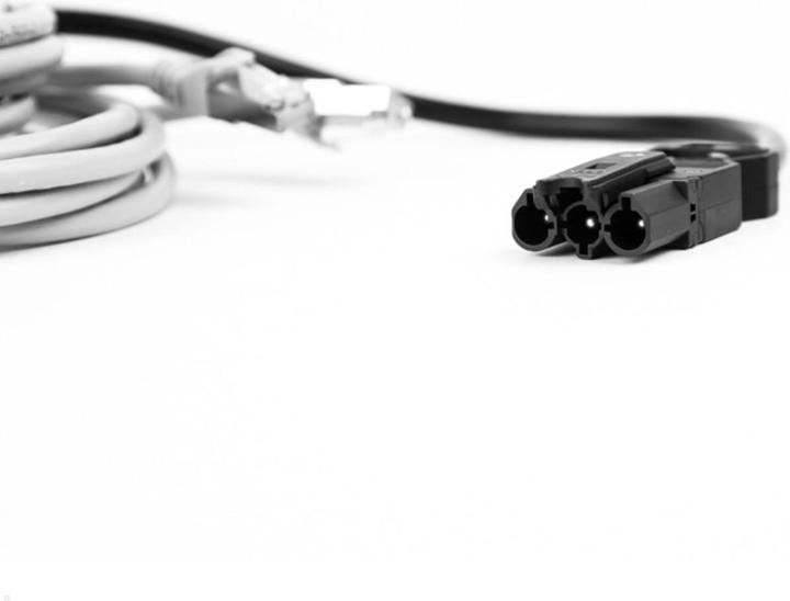 Actual product image Bachmann ELEVATOR power strip 1x Schuko 2x LAN chrome matt (1 x, CEE 7/3, RJ45, 0.50 m)