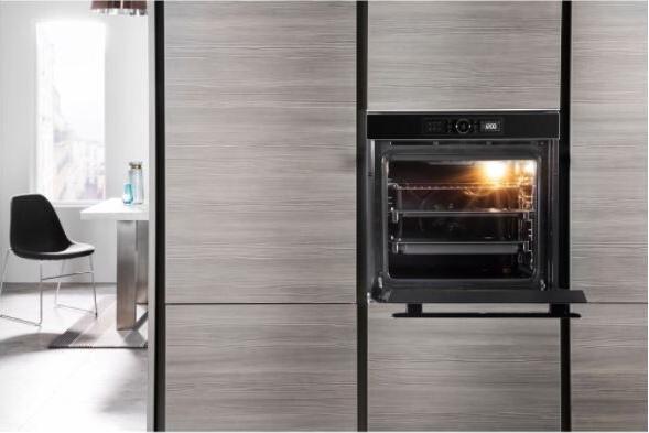 Actual product image Whirlpool AKZM 8420 NB