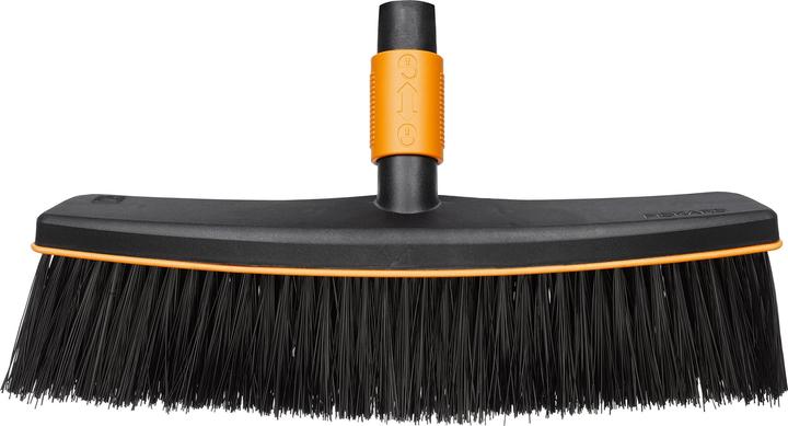 Produktbild Fiskars Strassenbesen (1 Stk.)