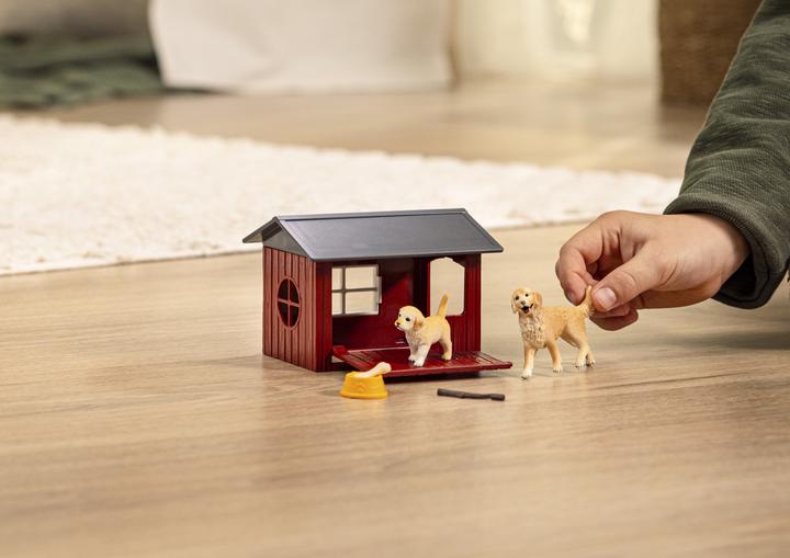 Actual product image Schleich Dog kennel with golden retrievers