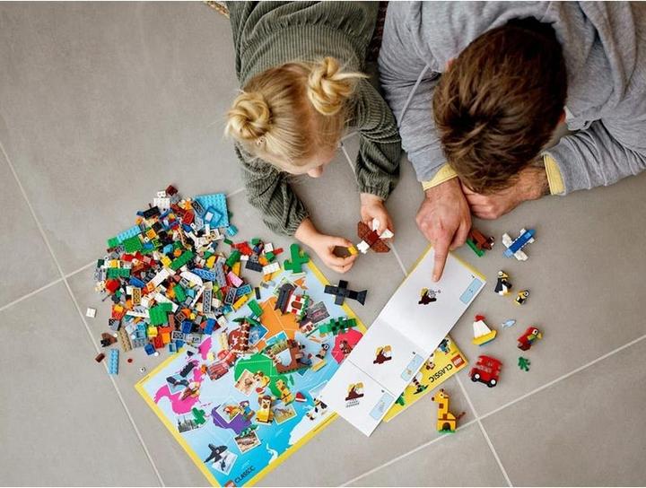 Actual product image LEGO Classic 11015 Around the world (11015, LEGO Classic)