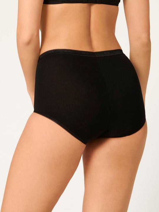 Actual product image Sloggi Basic+ maxi briefs (46, pack of 3)