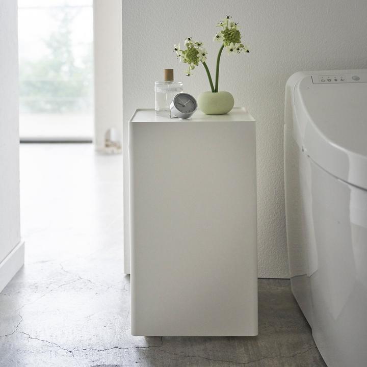 Actual product image Yamazaki Toilet roll storage with rolls TOWER