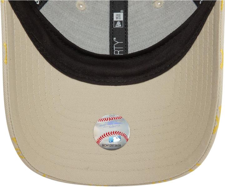 Immagine prodotto New Era 9Forty Femme Cap - METALLIC New York Yankees beige