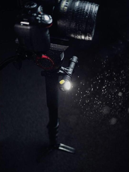 Actual product image ArmyTek Wizard C2 Pro Nichia Magnet USB (warm light) Head / Hand Lamp (11.20 cm, 1600 lm)
