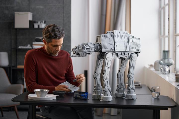 Image du produit LEGO AT-AT (75313, LEGO difficiles à trouver, LEGO Star Wars)