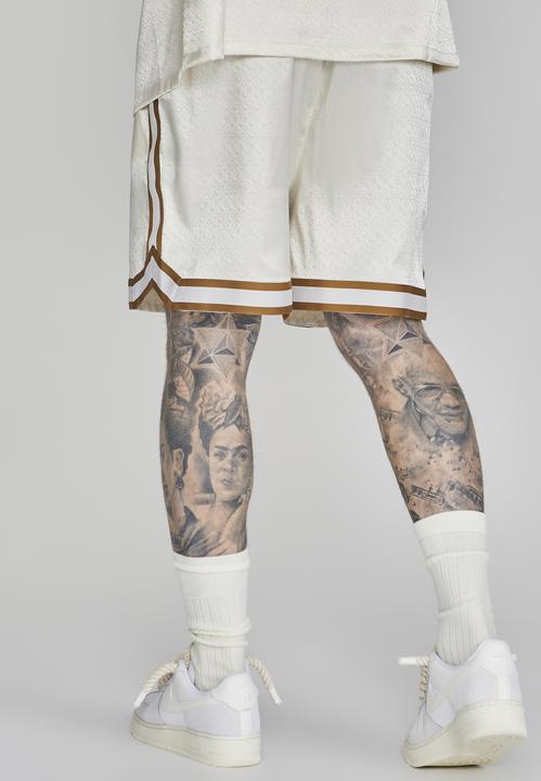 Actual product image Siksilk Resort shorts in ecru (M)