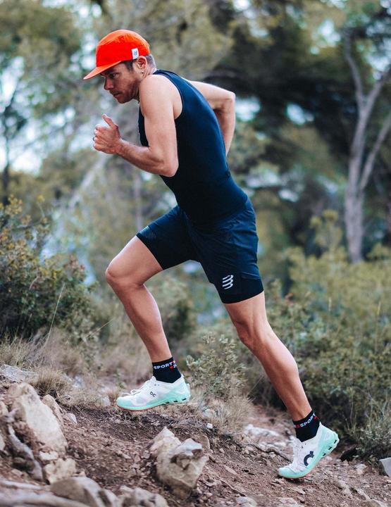 Actual product image Compressport Trail Postural Tank Top M (M)