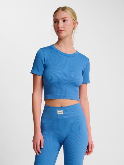 Actual product image hummel hmlPULSE SEAMLESS RIB W T-SHIRT S/S (S)