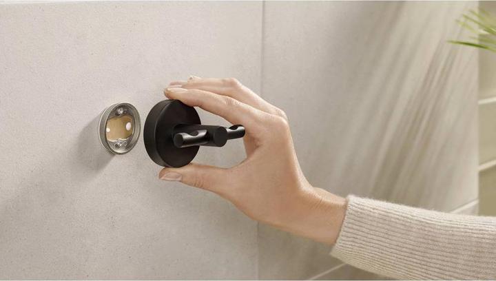 Actual product image tesa MOON BLACK Mantelhaken inkl. Klebelösung ohne Bohren