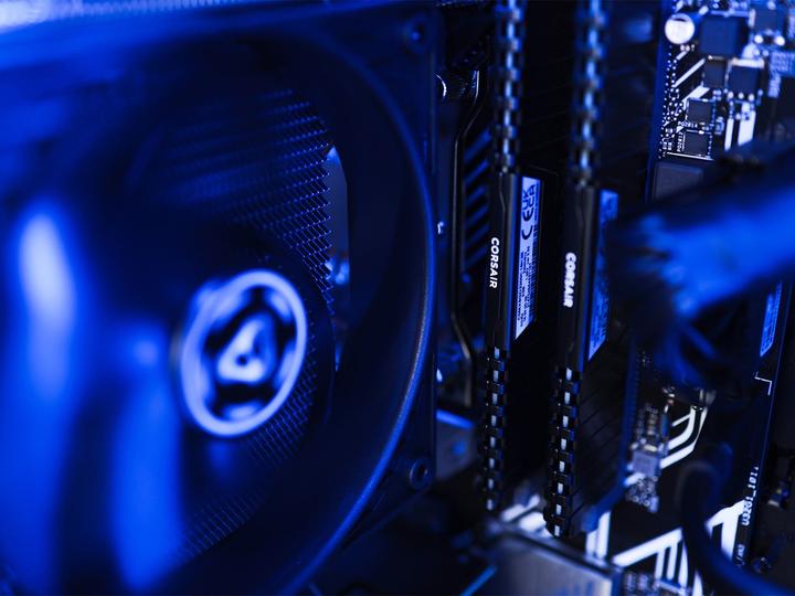 Immagine prodotto Joule Performance Nuke II5 (Intel Core i5-11400F, 16 GB, 500 GB, GeForce RTX 3060)