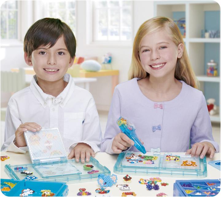 Actual product image Aquabeads Pastel fairy tale world set