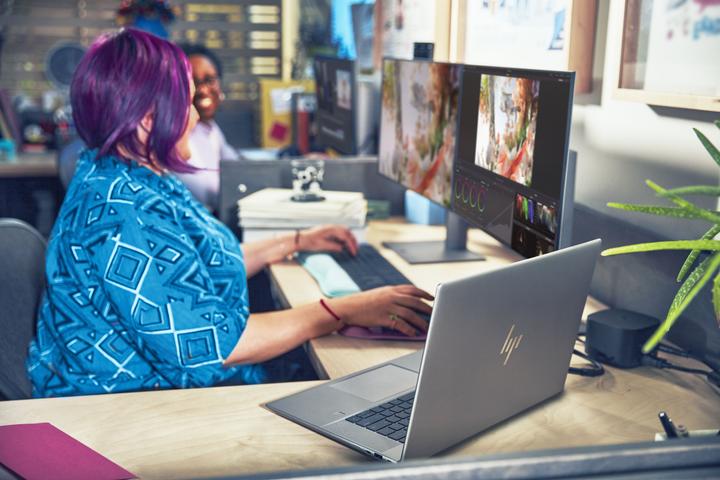Actual product image HP 16 G11 (16", 32 GB, 1000 GB, Eng. Int.)