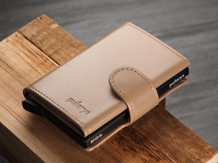 Actual product image Pularys Wallet SOHO ZIP credit card holder