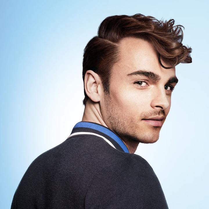 Actual product image Head & Shoulders Classic Clean (900 ml, Liquid shampoo)