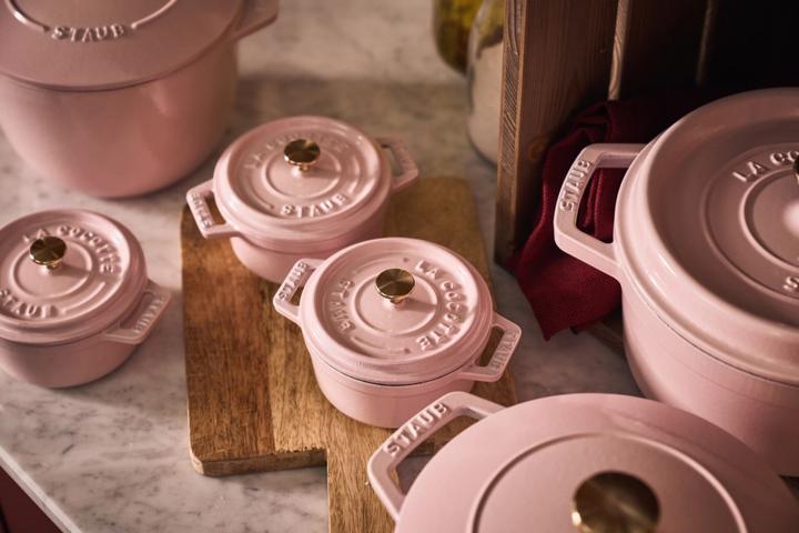 Produktbild Staub Cocotte (26 cm, Bräter + Schmortopf, Gusseisen)