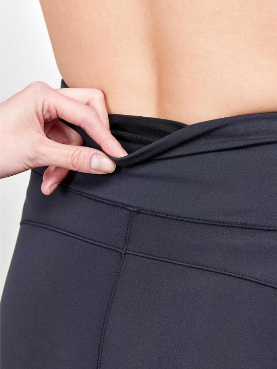 Actual product image Craft Women's Advanced Essence Hot Pants 2 (L)