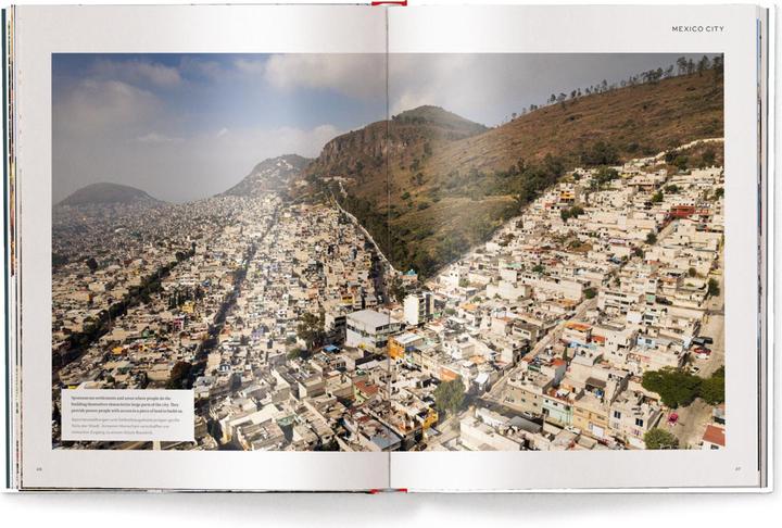 Actual product image Megacities (German, Christoph Mohr, Bastian Barenbrock, Olive Filling, 2023)