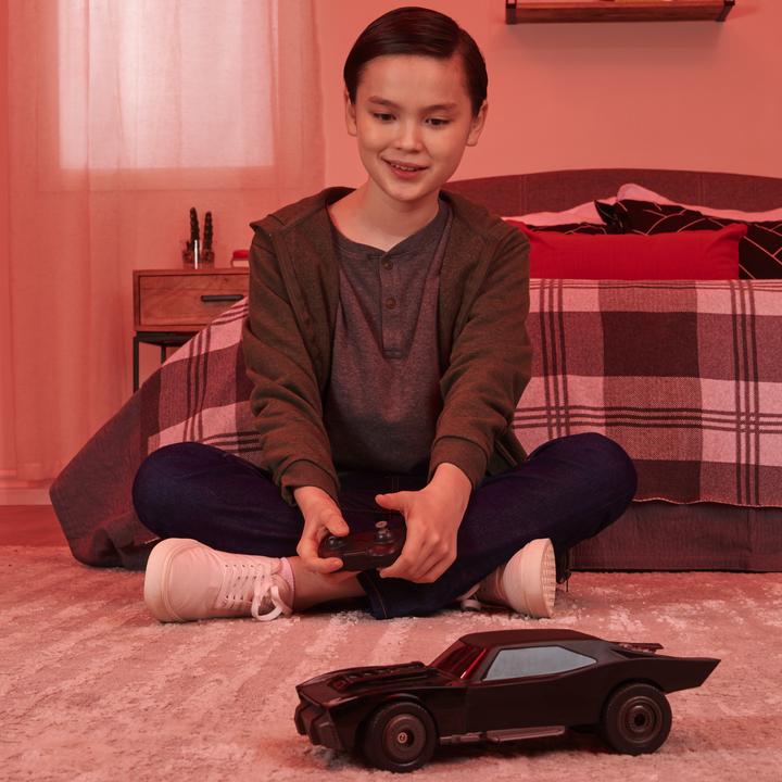 Produktbild Maki DC Comics The Batman Batmobile ferngesteuertes Auto im offiziellem Aussehen wie im Batman-Kinofilm