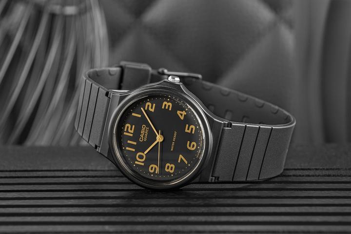 Produktbild Casio MQ-24-1B2LDF Uhr (34 mm)