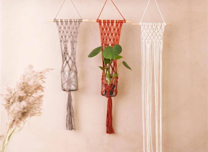 Produktbild Creativ Company Bastelset Mini Macramé Blumenaufhänger