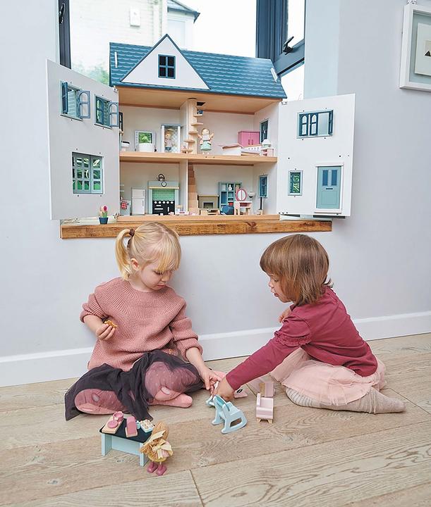 Actual product image Tender Leaf Toys Dovetail House