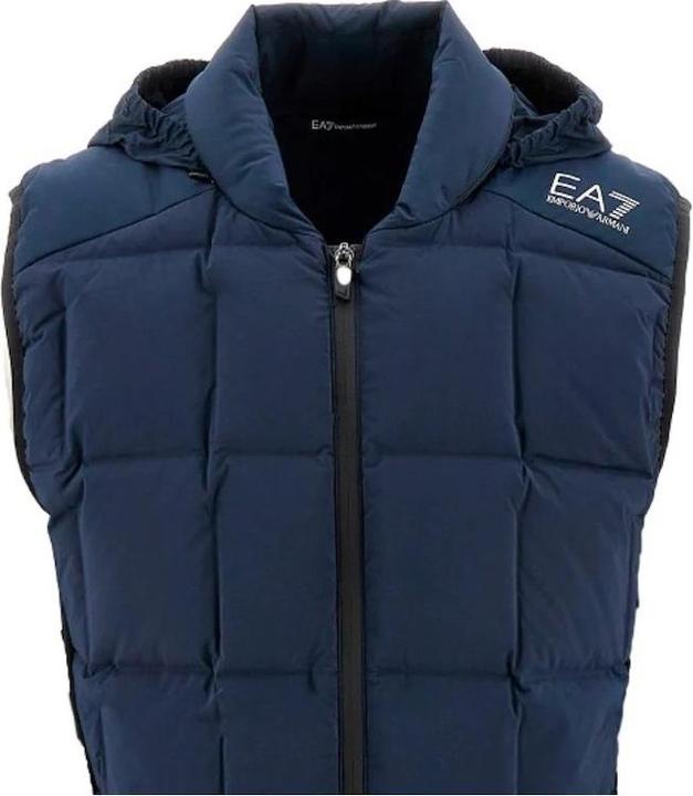 Actual product image Emporio Armani seeveess down jacket (L)
