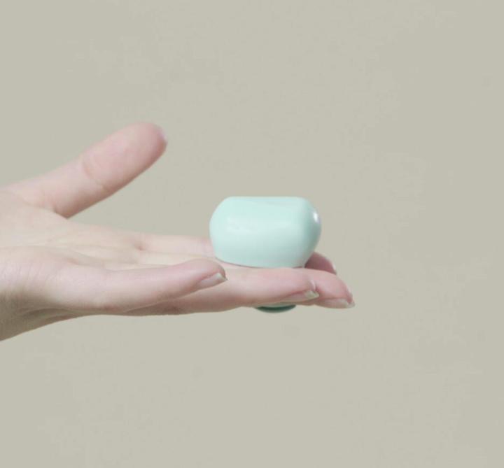 Actual product image Dame Products Fin