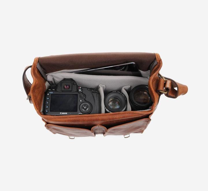 Actual product image ONA Prince Street (Camera shoulder bag)